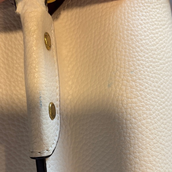 Coach Ivory and Tan Leather Shoulder Bag - Picture 9 of 9